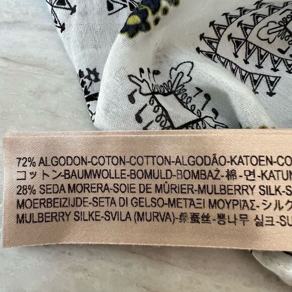 Massimo Dutti silk blend Tribal Print Boho Blouse size 10 - Picture 6 of 8